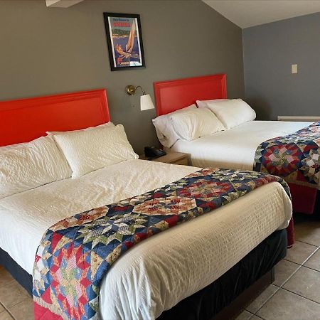 Seawinds Motel & Cottages Digby Bagian luar foto